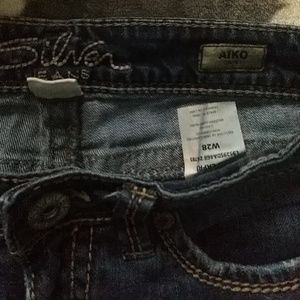 SiLver jean capris